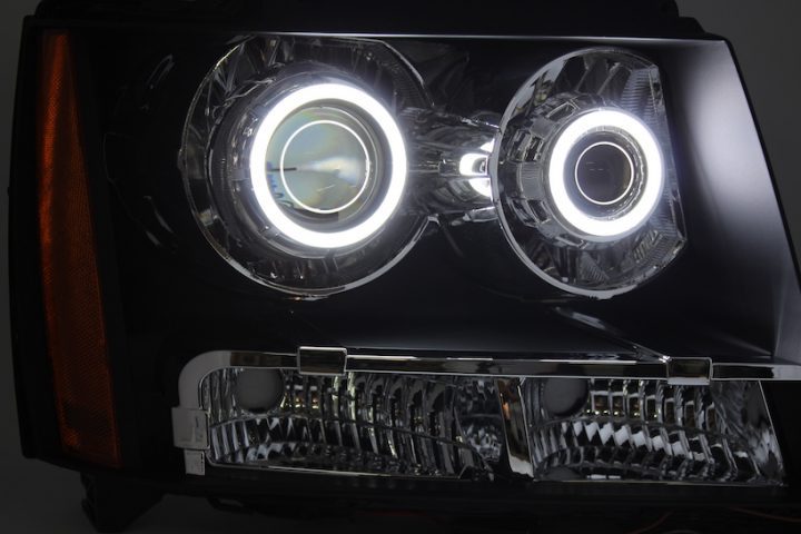 thumbnail image 2 of Xentec 35W HID Xenon Conversion Kit For 1995-2018 Chevy Tahoe (Hi/Lo/Fog - Multiple Colors) 2 of 6
