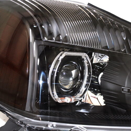 04-15 Nissan Armada LED Halo Black Projector Headlights
